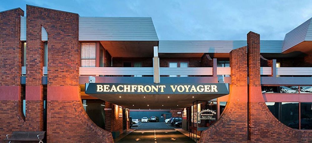 Beachfront Voyager Motor Inn Берни Экстерьер фото