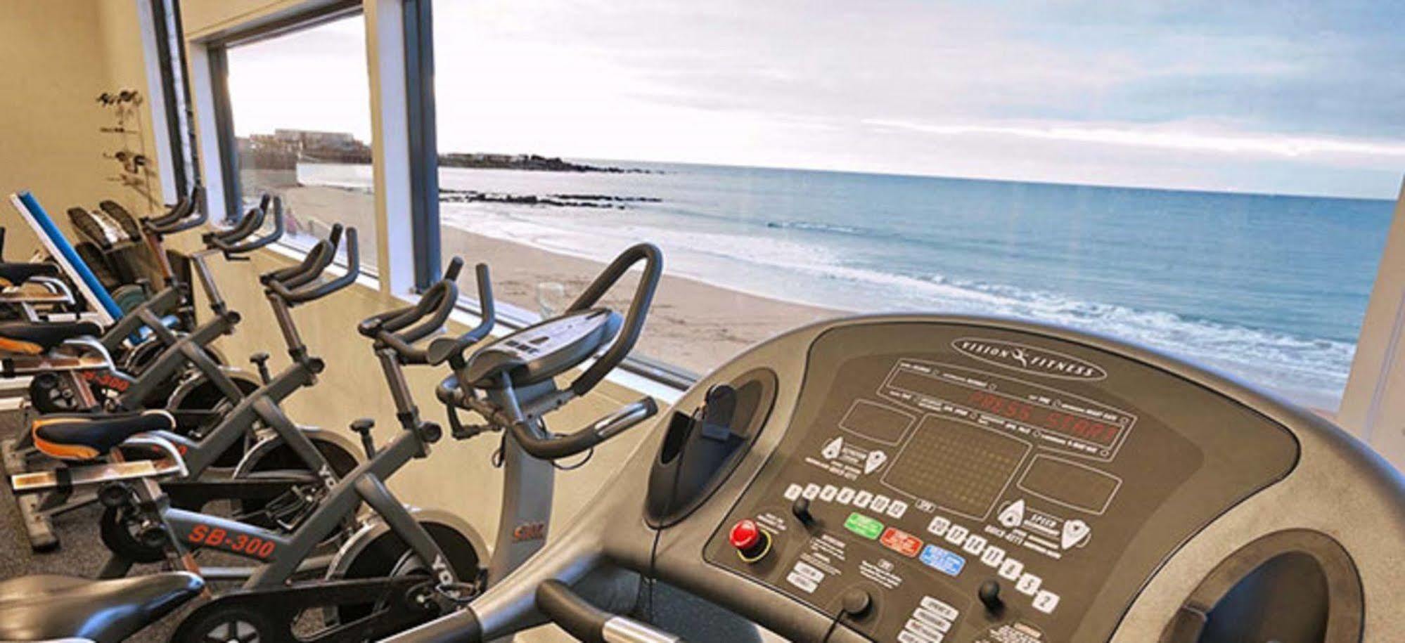 Beachfront Voyager Motor Inn Берни Экстерьер фото